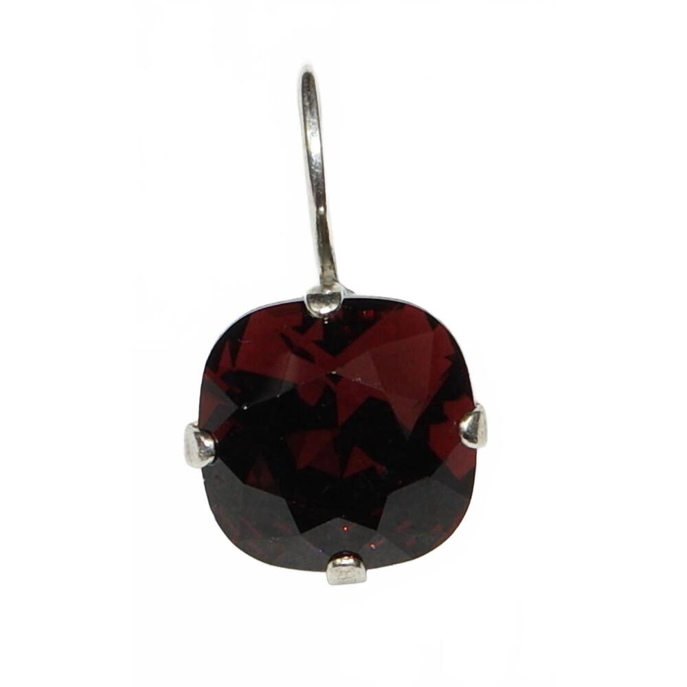 NEW MARIANA women's dangle earrings in burgundy
